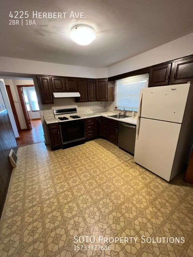 Building Photo - 2+ bed 1 bath house for rent in Woodson Te...