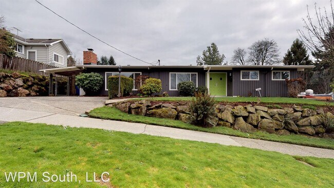 Building Photo - 4 br, 2 bath House - 535 S Concord Street