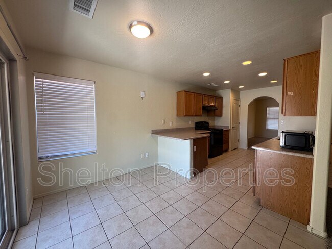 Foto del edificio - 25184 W Cranston Ln