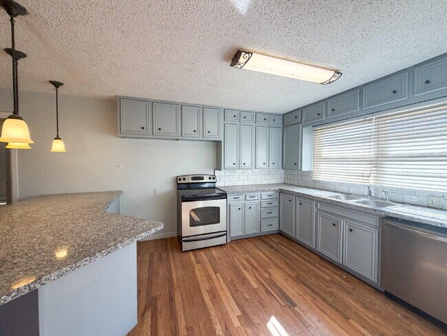 Foto del edificio - 3415 35th St