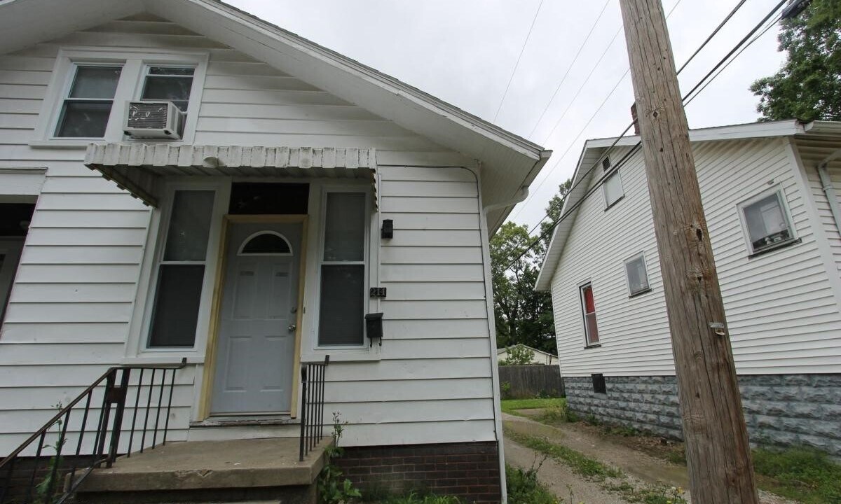 Foto principal - 214 Taylor Ave