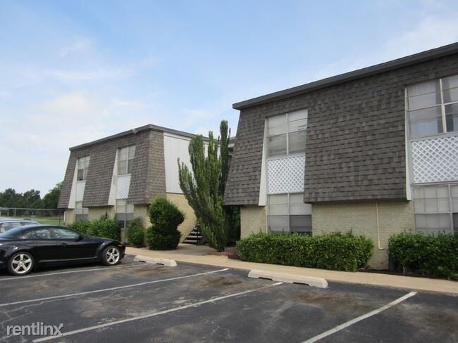 Building Photo - 4638 NW 19th St