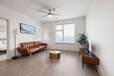 Foto principal - 633 E Main St