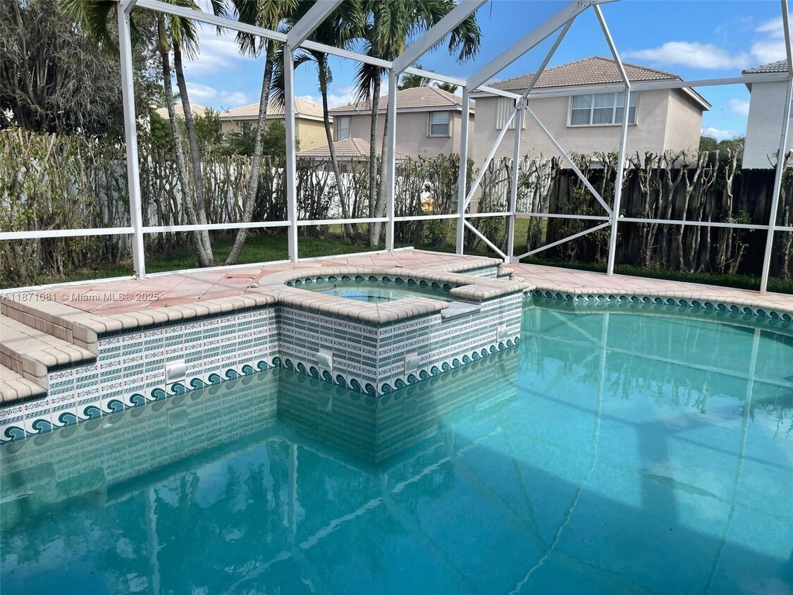 Primary Photo - 2145 SW 150th Ave