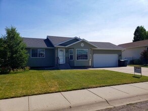 Building Photo - 1222 Mossman Dr