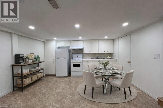 Photo du bâtiment - 148 Siebert Ave