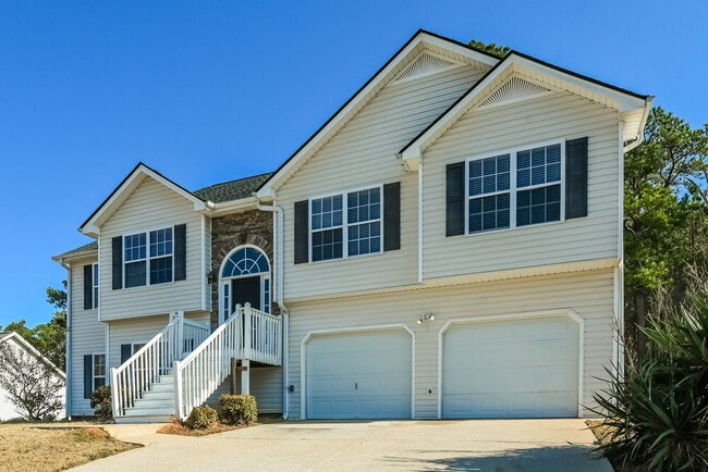 Building Photo - 214 Oakleigh Ln