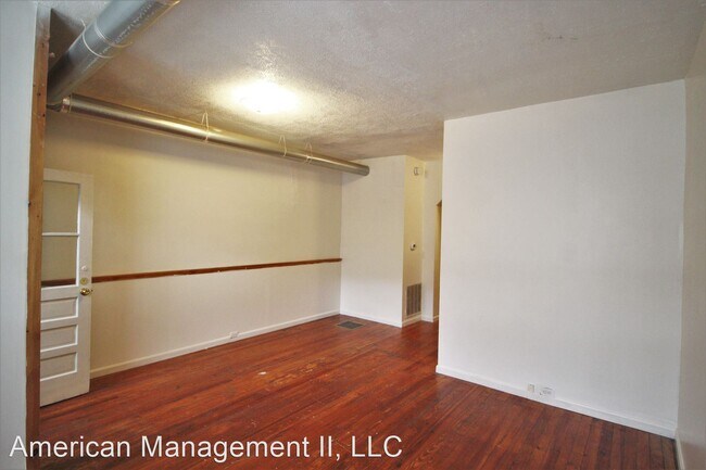 Foto del edificio - 6 br, 2 bath House - 2636 N. Charles St