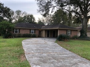 Building Photo - 1022 Jason Dr