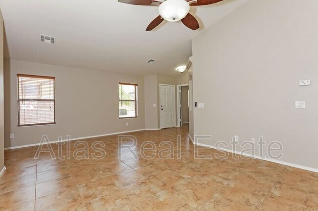 Building Photo - 36508 W Santa Maria St