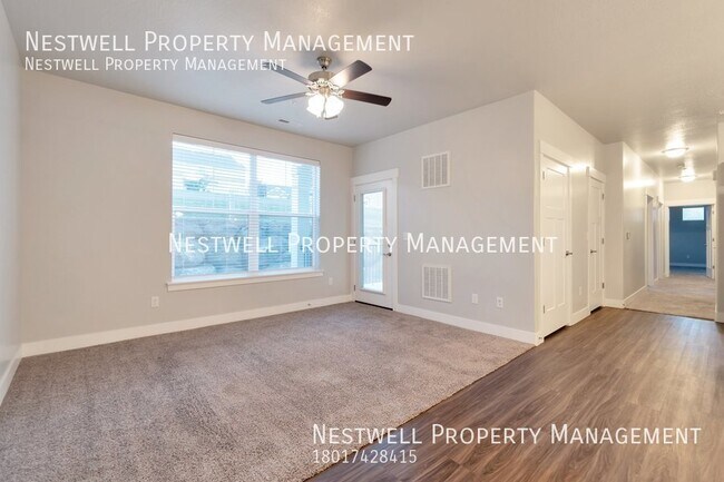 Foto del edificio - Great 3-bed Condo in Herriman