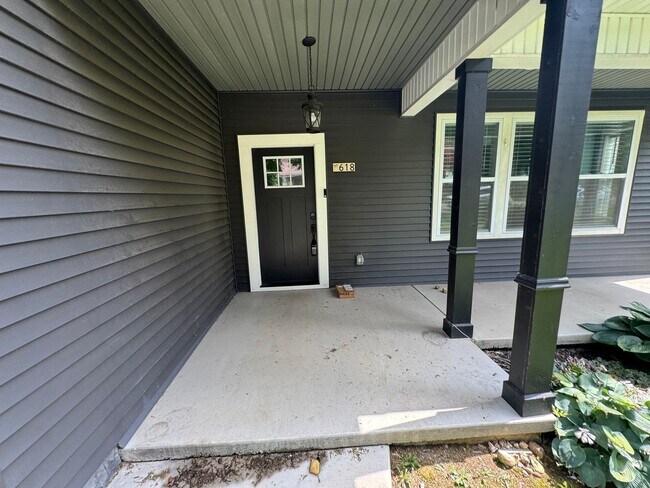 Building Photo - Modern Bungalow Charm: Designer Finishes & Expansive Backyard Living!