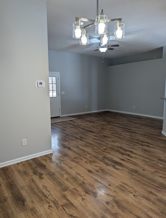 Building Photo - 11418 Courtney Waters Ln