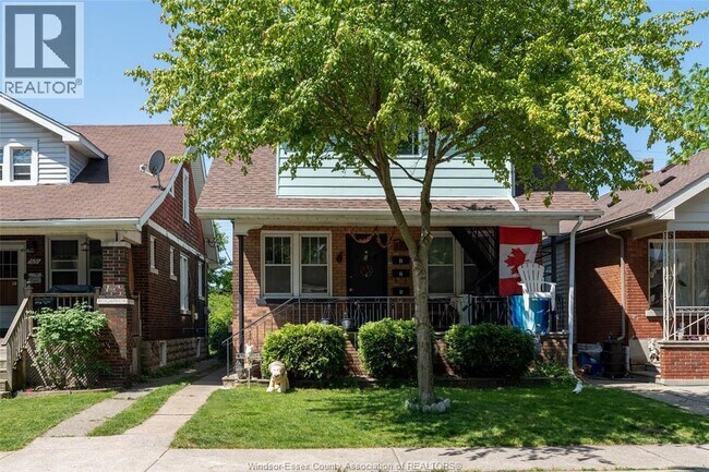 Photo du bâtiment - 1627 Marentette Ave