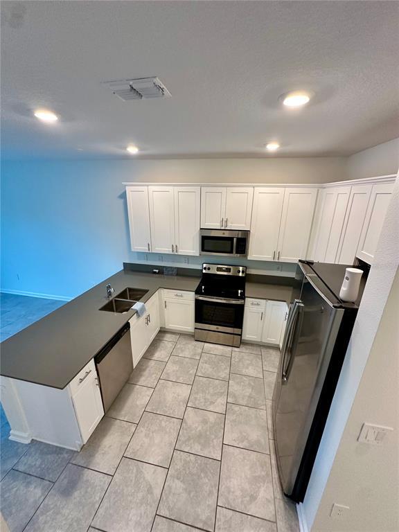 Foto del edificio - 7477 Stone Crk Trl