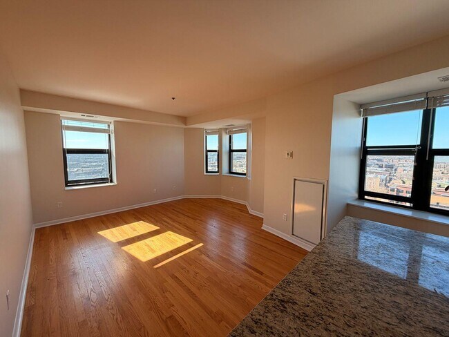Foto del edificio - 1337 W Fargo Ave