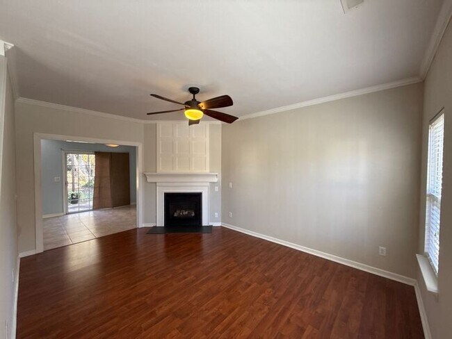 Building Photo - Southampton