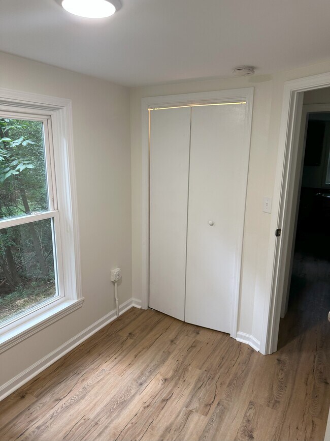 2nd Bed Room Closet - 405 Atchison Blvd