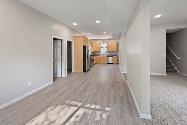 Foto del edificio - 4 Bedroom House for Rent