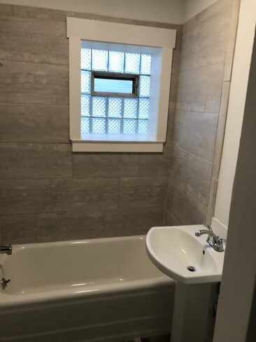 Foto del edificio - 6906 19th St