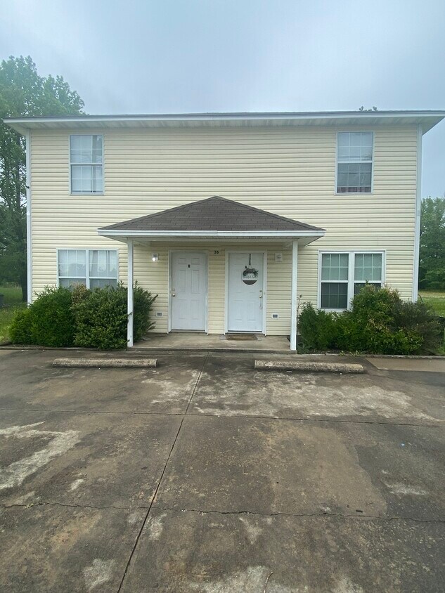 Foto principal - 36 South Church Street, Unit B