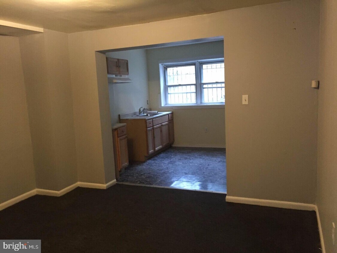 33 E Garfield St, Philadelphia, PA 19144 Townhome Rentals in