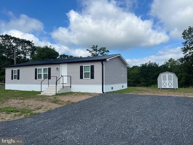 Building Photo - 46 Dugan Ct