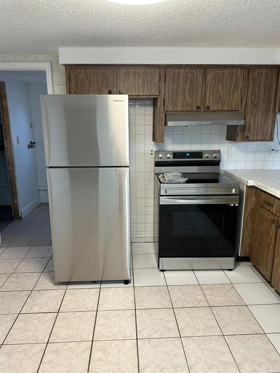 Foto del edificio - 4950 Fleetwood St