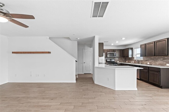 Foto del edificio - 4811 Ranleagh Ct