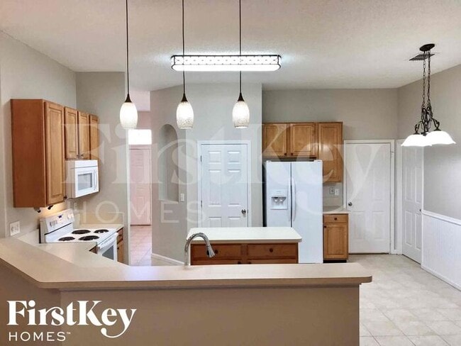 Building Photo - 2563 Watermill Dr