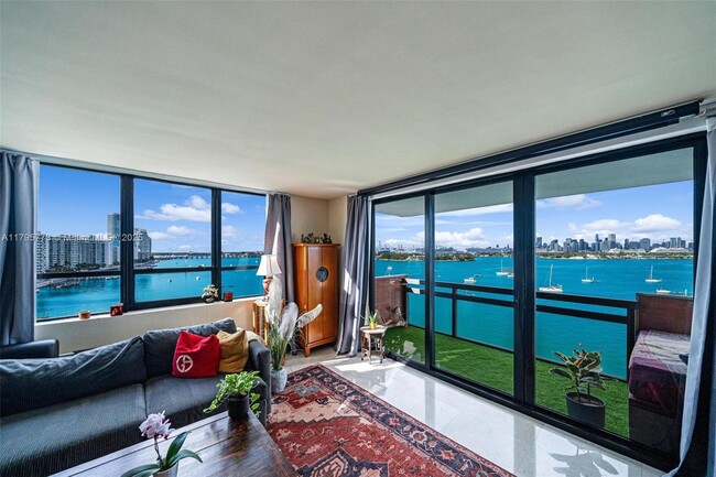 Foto del edificio - 1500 Bay Rd