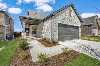 Building Photo - 512 Ezra Ln
