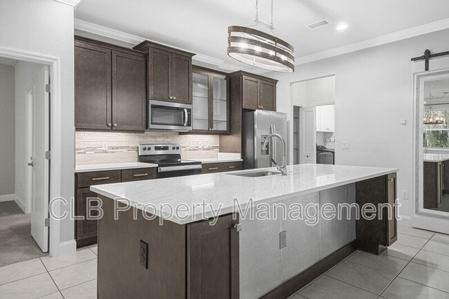 Building Photo - 1321 Tullamore Blvd