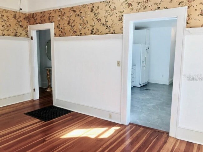 Building Photo - 731 French Ave