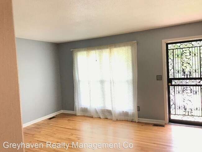 Building Photo - 4 br, 1.5 bath House - 344 Camp Jordan Road