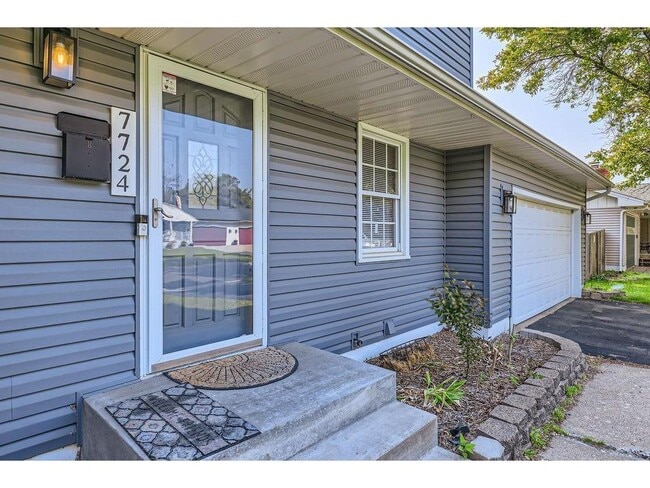 Building Photo - 7724 Major Ave N