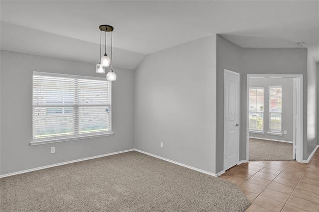 Building Photo - 9613 Sleepy Hollow Dr