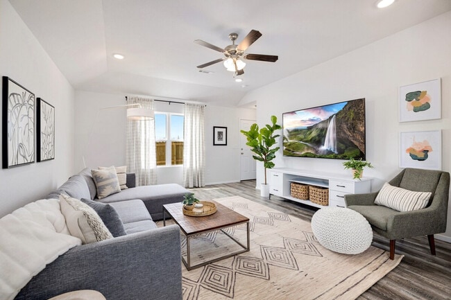 Building Photo - 1249 S Kingfisher Ln