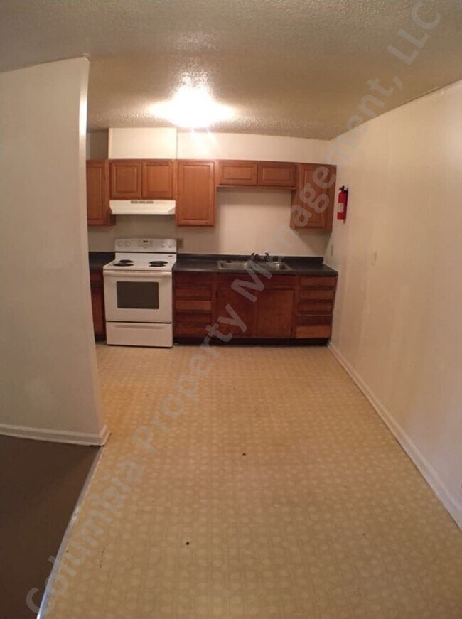 Foto del edificio - 208 Woodcrest Dr