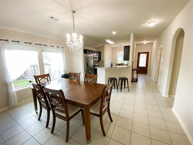 Building Photo - 106 San Simeon Dr