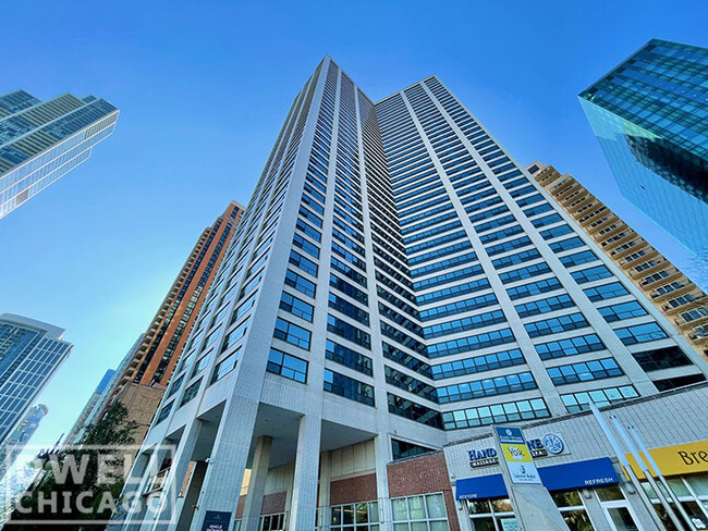 Foto del edificio - 1150 S Michigan Ave