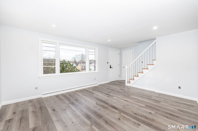 Building Photo - 153 Gridley St