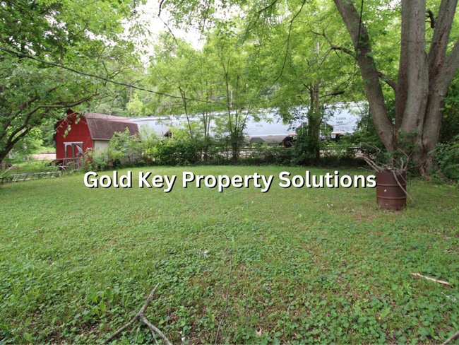 Building Photo - 3 BR 1 BA House with Garage and All New Ca...