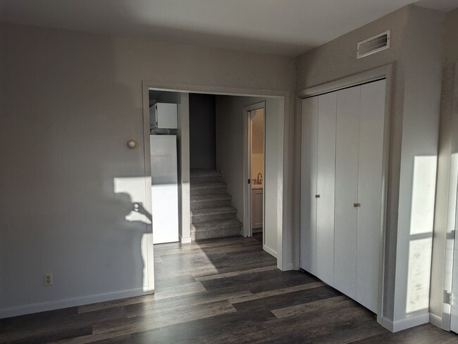 Photo - 657 S 400 E Apartment
