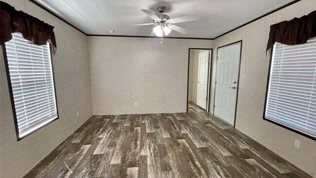 Foto del edificio - 1203 Thicket Ct