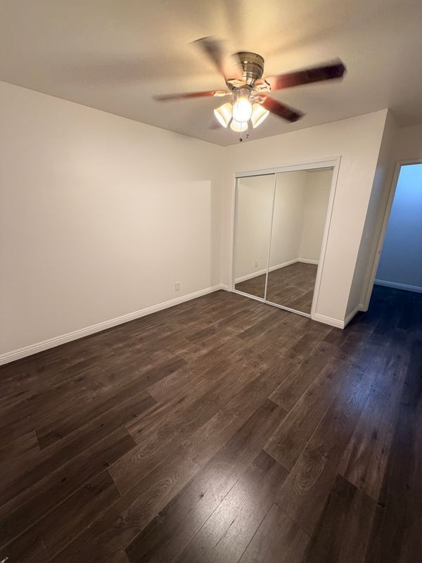 Foto del edificio - 1305 Garfield Ave