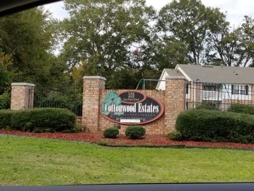 Foto principal - Cottonwood Estates