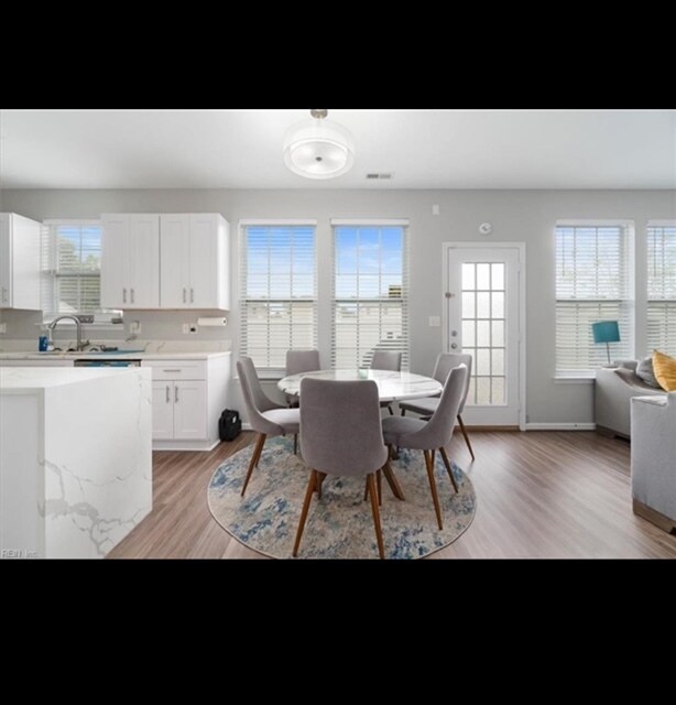 Building Photo - 4217 High Tide Way