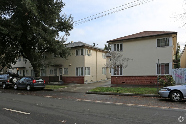 Building Photo - 1000 V St