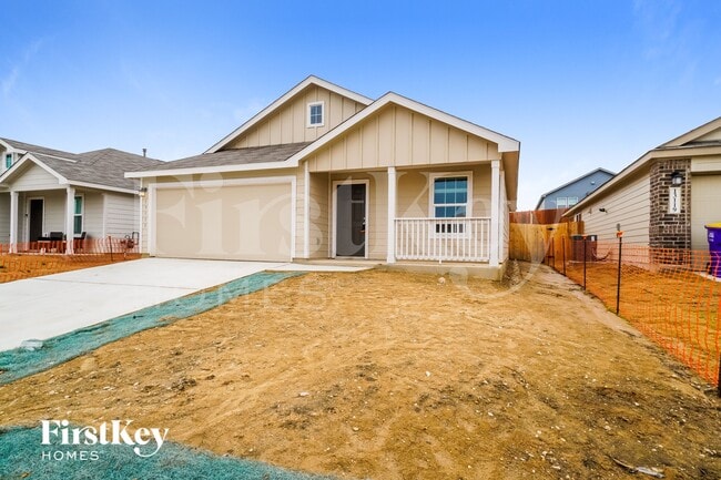 Foto del edificio - 13115 Rosemary Cove